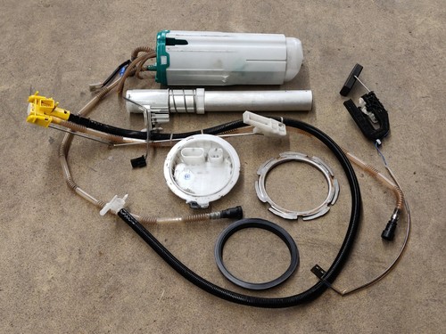 Kraftstoffpumpe links audi - kraftstoffpumpe,